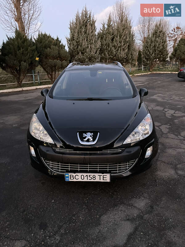 Универсал Peugeot 308 2008 в Львове