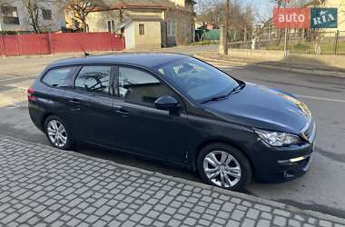 Универсал Peugeot 308 2014 в Самборе