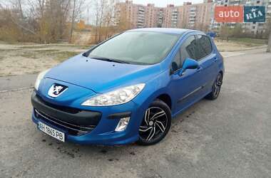 Хэтчбек Peugeot 308 2010 в Доброполье