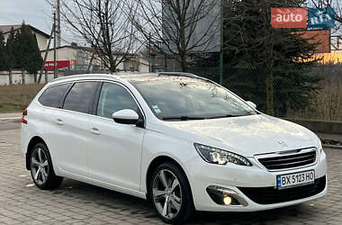 Универсал Peugeot 308 2015 в Львове