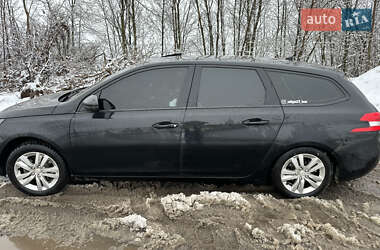 Універсал Peugeot 308 2015 в Старій Синяві