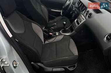 Хэтчбек Peugeot 308 2008 в 