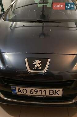 Універсал Peugeot 308 2012 в Ужгороді