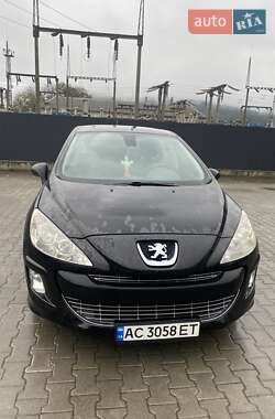 Хетчбек Peugeot 308 2011 в Львові