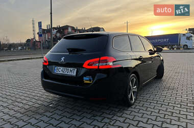 Универсал Peugeot 308 2014 в Дрогобыче