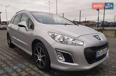 Універсал Peugeot 308 2011 в Чернівцях