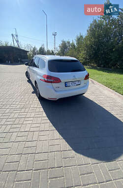 Универсал Peugeot 308 2014 в Владимире