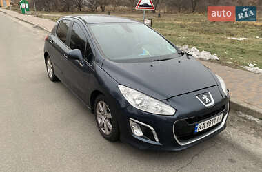 Хетчбек Peugeot 308 2013 в Києві