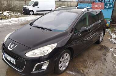 Універсал Peugeot 308 2012 в Рівному