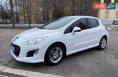 Хетчбек Peugeot 308 2013 в Миколаєві