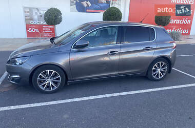 Хэтчбек Peugeot 308 2016 в Запорожье