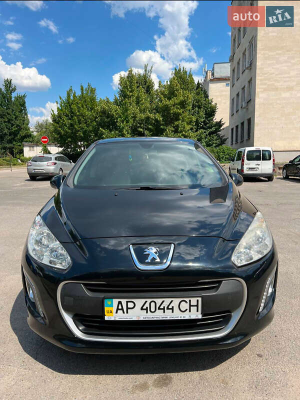 Peugeot 308 2012