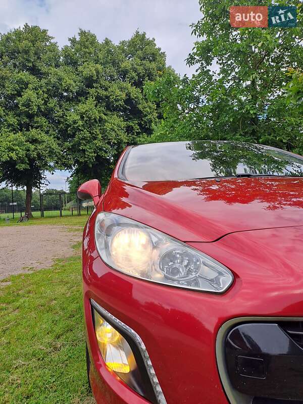 Хэтчбек Peugeot 308 2011 в Киеве фото 8 Хэтчбек Peugeot 308 2011 в Киеве