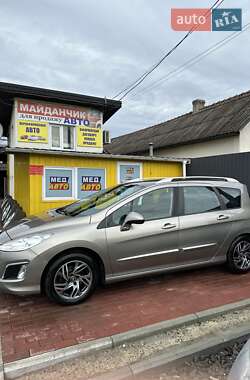 Універсал Peugeot 308 2011 в Бережанах