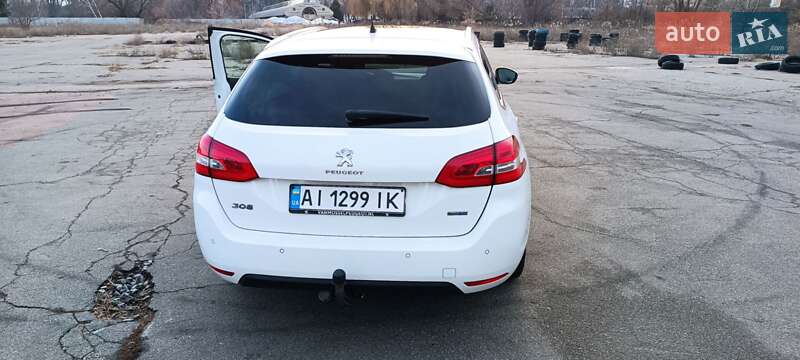 Універсал Peugeot 308 2014 в Києві