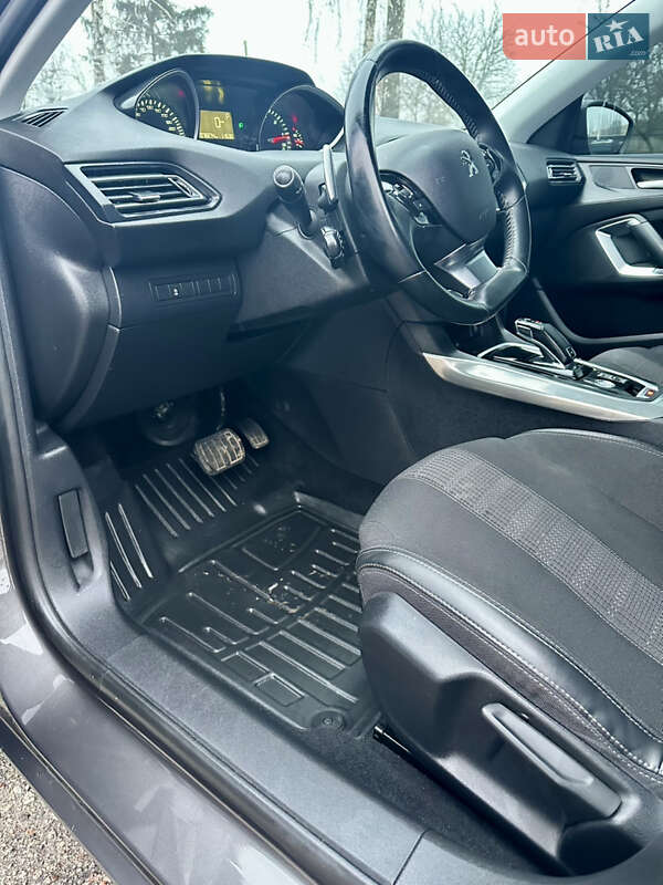 Хетчбек Peugeot 308 2020 в Пирятині