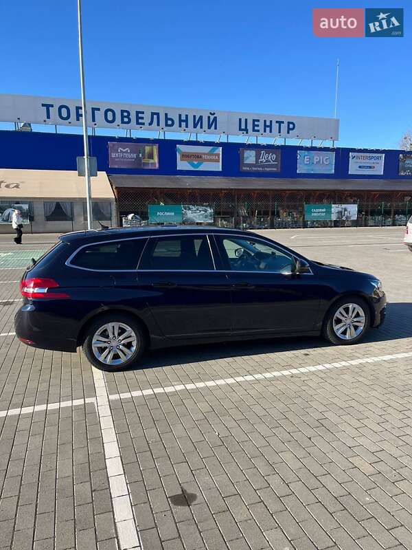 Універсал Peugeot 308 2014 в Калуші