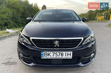 Універсал Peugeot 308 2020 в Бродах