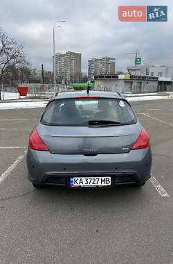 Хетчбек Peugeot 308 2011 в Києві