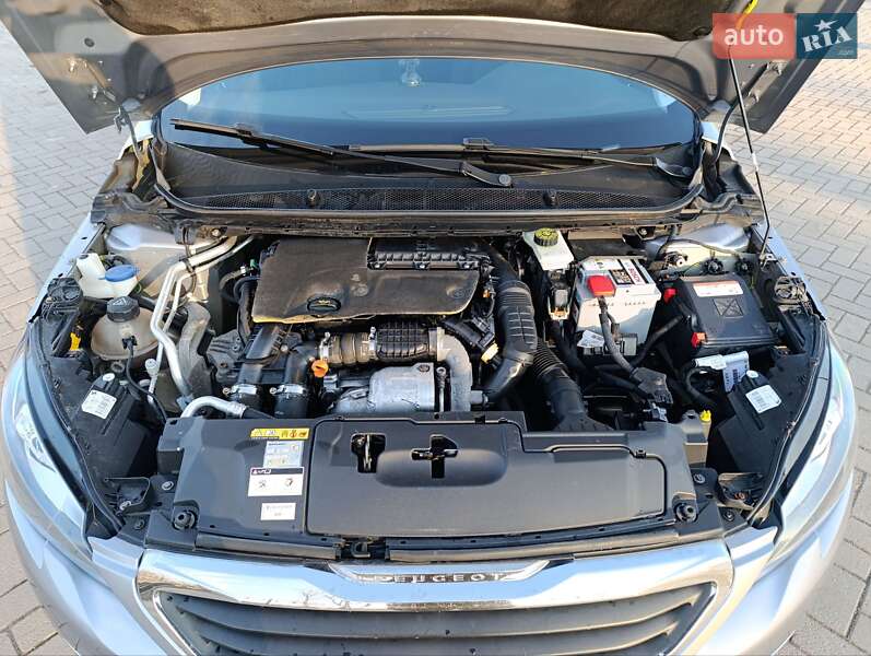 Универсал Peugeot 308 2015 в Могилев-Подольске