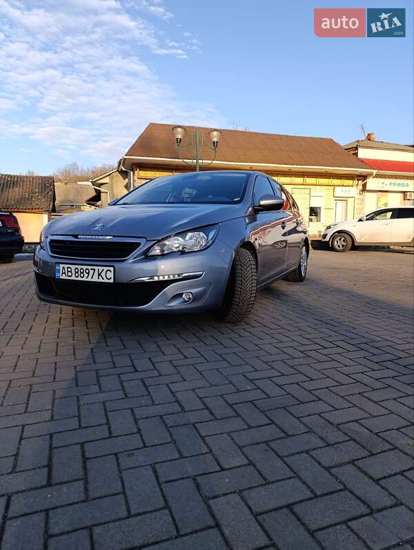 Универсал Peugeot 308 2015 в Могилев-Подольске