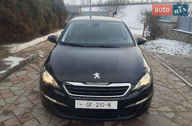 Универсал Peugeot 308 2015 в Волочиске