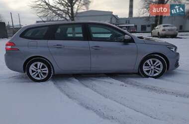 Универсал Peugeot 308 2018 в Дубно