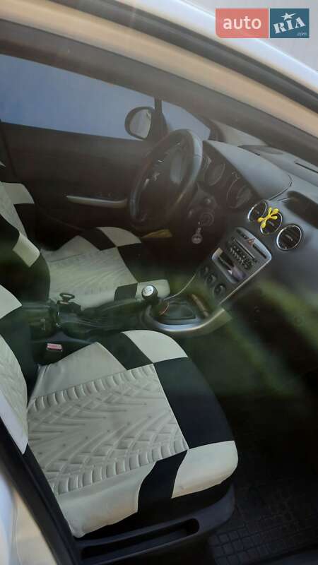Універсал Peugeot 308 2012 в Охтирці