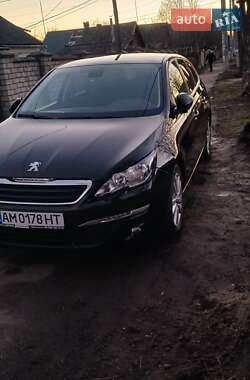 Універсал Peugeot 308 2015 в Житомирі