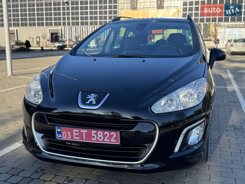 Універсал Peugeot 308 2011 в Луцьку