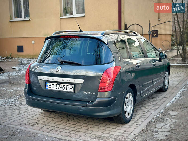 Універсал Peugeot 308 2010 в Львові