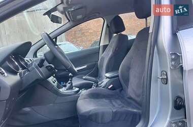 Универсал Peugeot 308 2009 в 