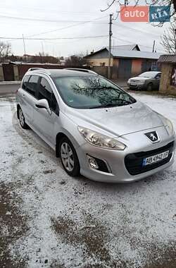 Универсал Peugeot 308 2012 в Могилев-Подольске