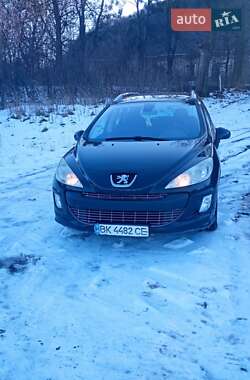 Универсал Peugeot 308 2008 в Золочеве