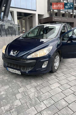 Хэтчбек Peugeot 308 2009 в Львове