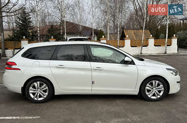 Универсал Peugeot 308 2015 в 