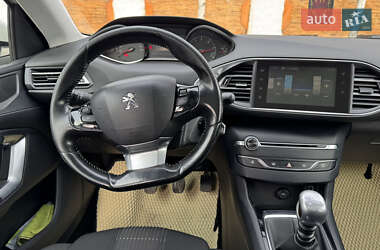 Универсал Peugeot 308 2015 в 