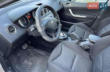 Хэтчбек Peugeot 308 2011 в Николаеве