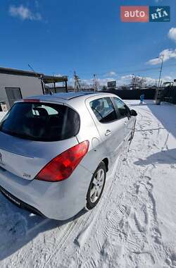 Хэтчбек Peugeot 308 2012 в Киеве