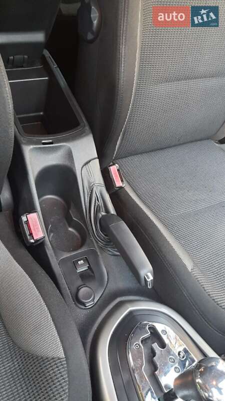 Хэтчбек Peugeot 308 2012 в Чернигове