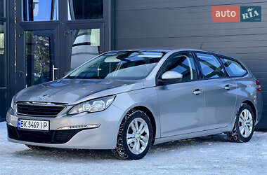 Універсал Peugeot 308 2015 в Рівному