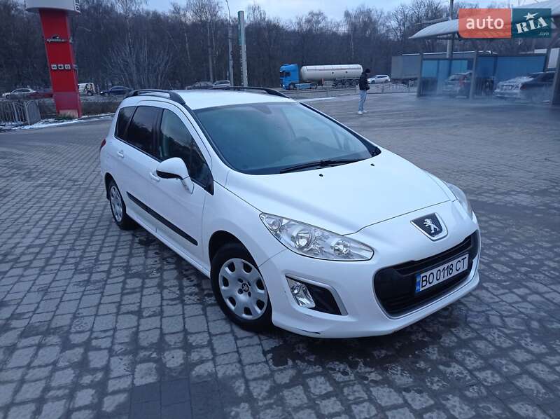 Peugeot 308 2012