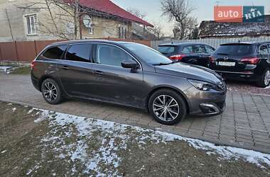 Универсал Peugeot 308 2015 в Стрые