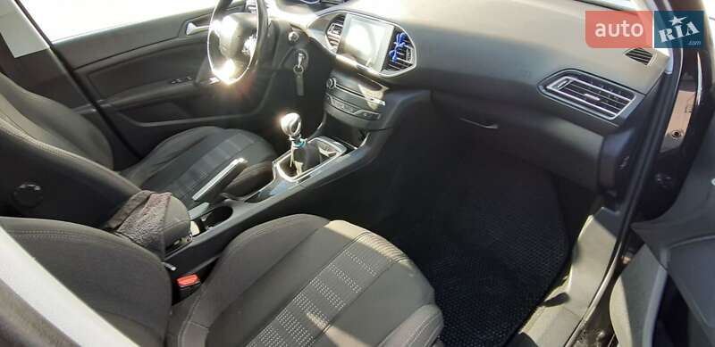 Универсал Peugeot 308 2015 в Чернигове фото 9 Универсал Peugeot 308 2015 в Чернигове