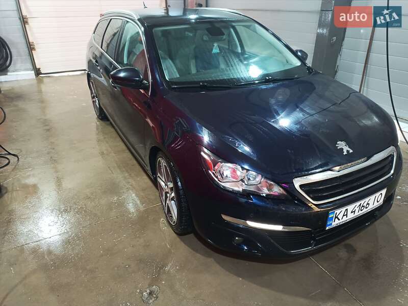 Универсал Peugeot 308 2014 в Сумах