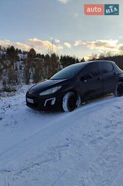 Хэтчбек Peugeot 308 2011 в Черкассах