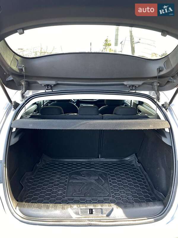 Хетчбек Peugeot 308 2018 в Гайвороні