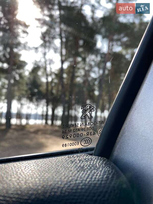 Хетчбек Peugeot 308 2018 в Гайвороні