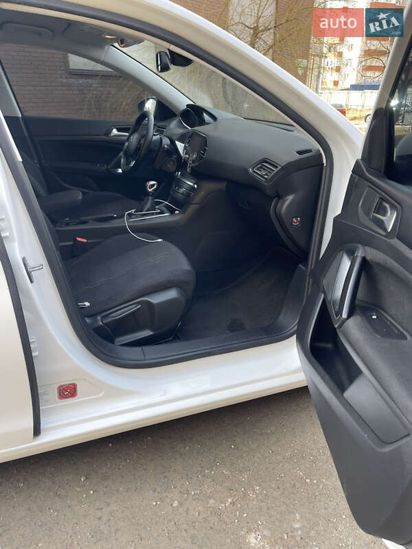 Универсал Peugeot 308 2015 в Хмельницком фото 11 Универсал Peugeot 308 2015 в Хмельницком