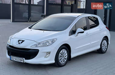 Хэтчбек Peugeot 308 2010 в Черновцах